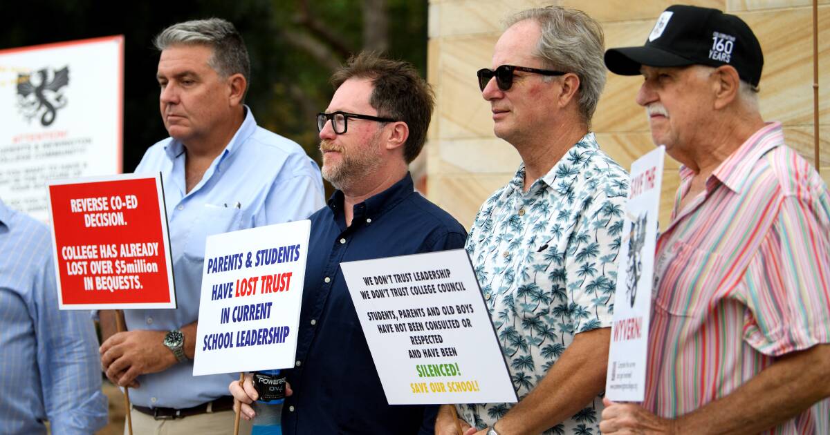Parents and alumni protest co-ed move at Newington College | The ...