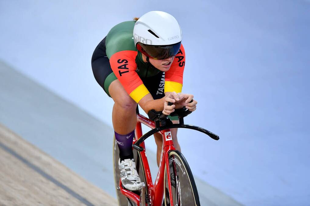 Felicity Wilson-Haffenden in the national under-19 women's individual pursuit. Picture by Josh Chadwick