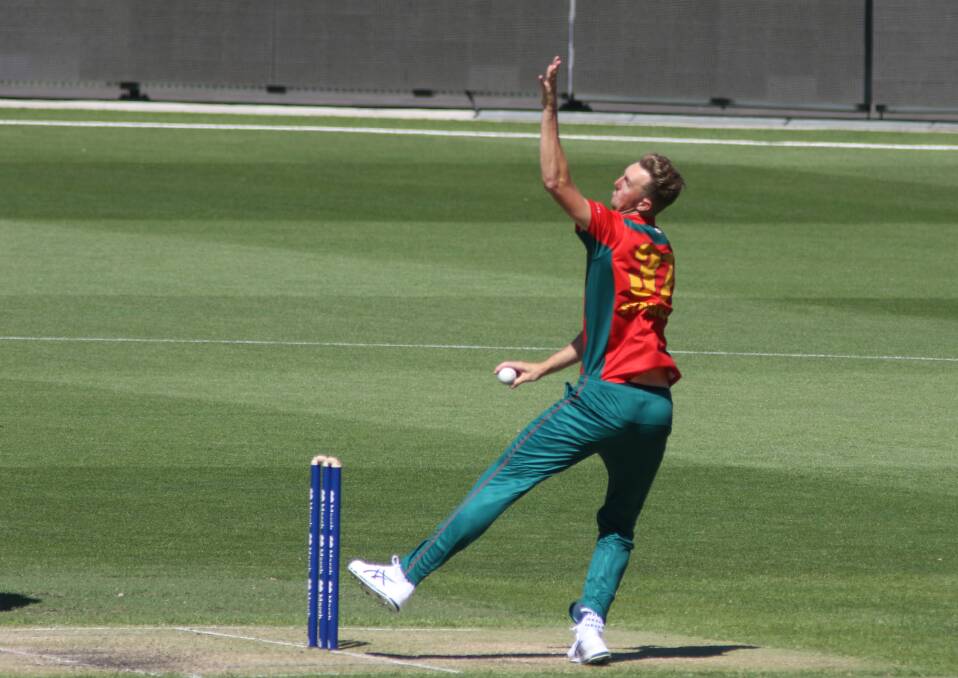 Billy Stanlake playing for the Tasmanian Tigers. Picture by Rick Smith