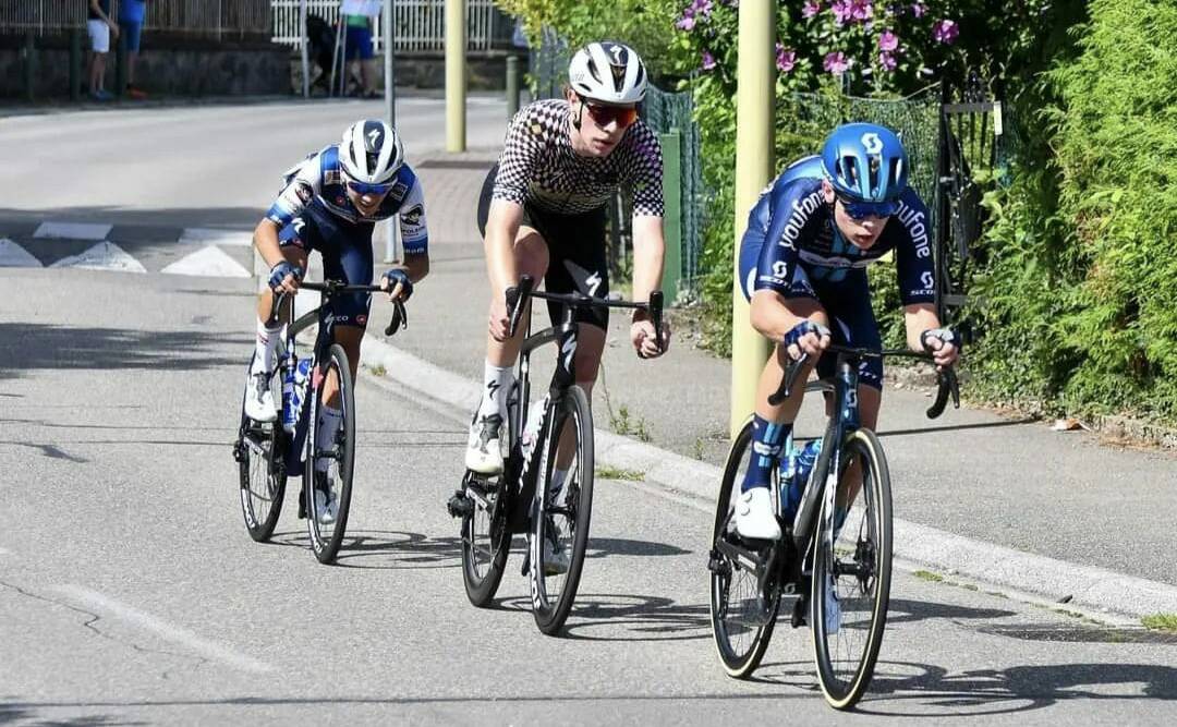 Liam Johnston (centre) at the Tour of Alsace. Picture Facebook